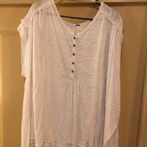 FREE PEOPLE ASTER HENLEY TEE